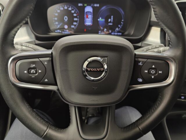 VOLVO XC40 2021 T5 TwE Business Inscription Expression aut