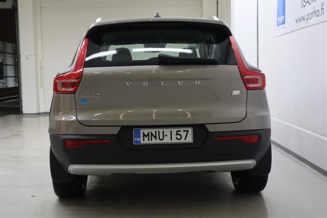 VOLVO XC40 2021 T5 TwE Business Inscription Expression aut