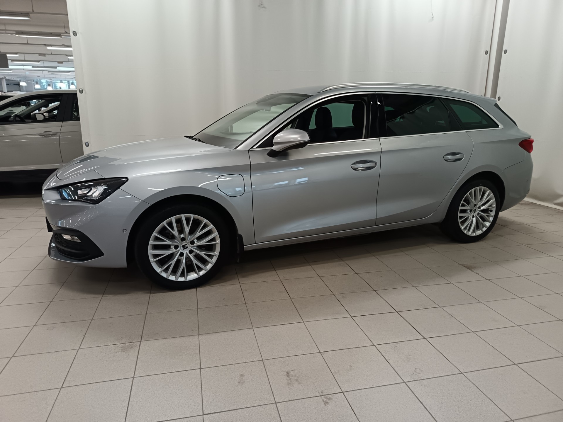 Seat Leon Sportstourer 2021, kuva 3/30
