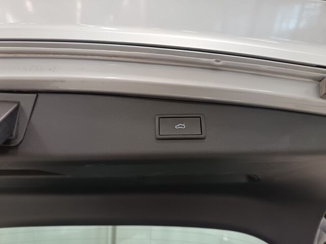 Seat Leon Sportstourer 2021 1,4 PHEV 204 eHybrid Xcellence DSG