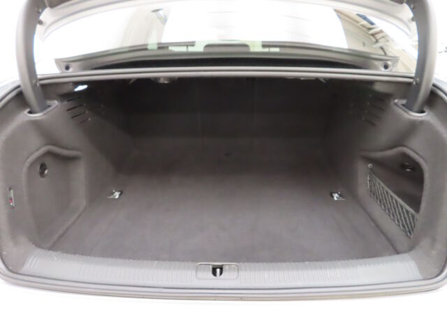 Audi A4 2021 Sedan Business Advanced 40 TFSI 150kW MHEV quattro S tronic