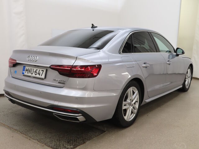 Audi A4 2021 Sedan Business Advanced 40 TFSI 150kW MHEV quattro S tronic