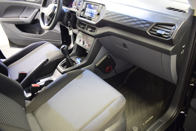 VOLKSWAGEN T-Cross 2020 1,0 TSI 70 kW