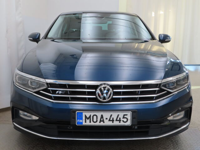 Volkswagen Passat 2019 Sedan R-Line 2,0 TDI SCR 140 kW 4MOTION DSG-automaatti