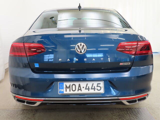 Volkswagen Passat 2019 Sedan R-Line 2,0 TDI SCR 140 kW 4MOTION DSG-automaatti