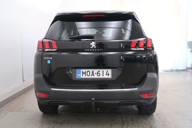 Peugeot 5008 2020 Allure PureTech 130 EAT8-automaatti