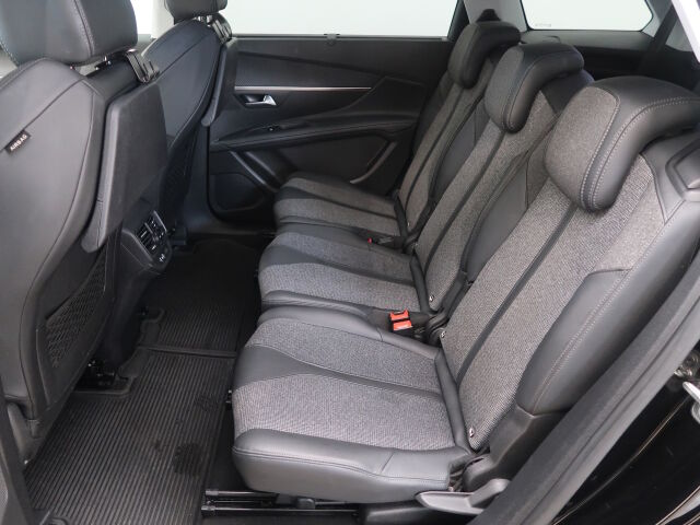 Peugeot 5008 2020 Allure PureTech 130 EAT8-automaatti