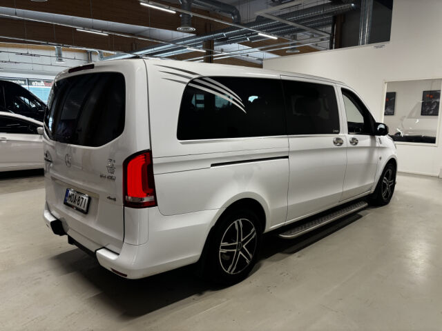 MERCEDES-BENZ Vito 2020 Tourer 114CDI AUT 4x4 MATALA-LATTIA SIS ALV! GL VIP *9-HENGEN *PYÖRÄTUOLI RAMPPI* 2x WEBASTO
