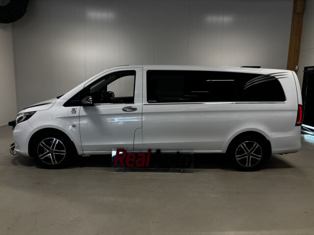MERCEDES-BENZ Vito 2020 Tourer 114CDI AUT 4x4 MATALA-LATTIA SIS ALV! GL VIP *9-HENGEN *PYÖRÄTUOLI RAMPPI* 2x WEBASTO
