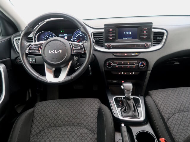 Kia Ceed 2022 1,0 T-GDI Mild-Hybrid 120hv LX SW DCT
