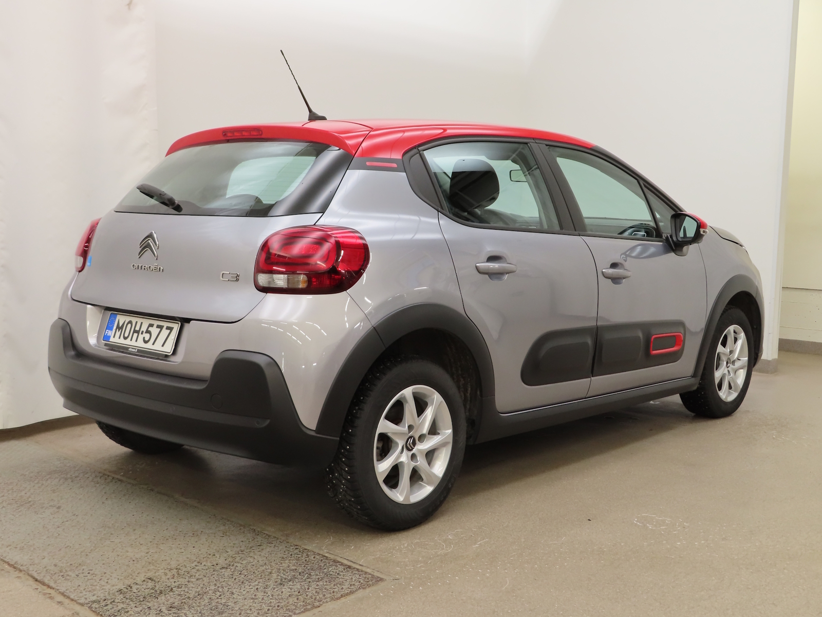 Citroen C3 PureTech 110 Pop Automaatti 2022, kuva 4/11