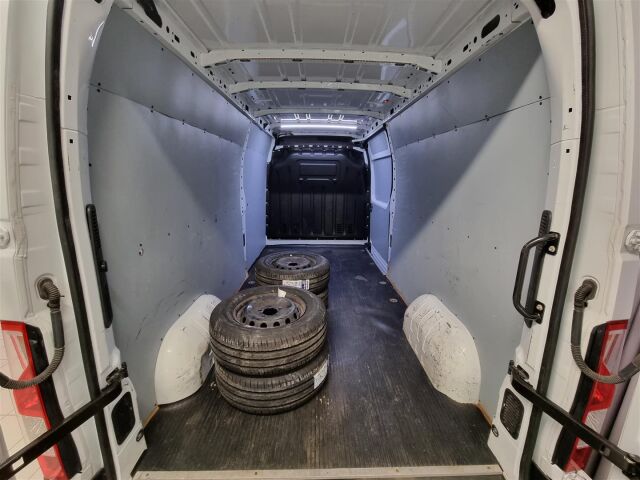 RENAULT Master 2022 Blue dCi 150 L3H2 13m3 Navi Edition / ALV / Koukku / Webasto / P-Kamera