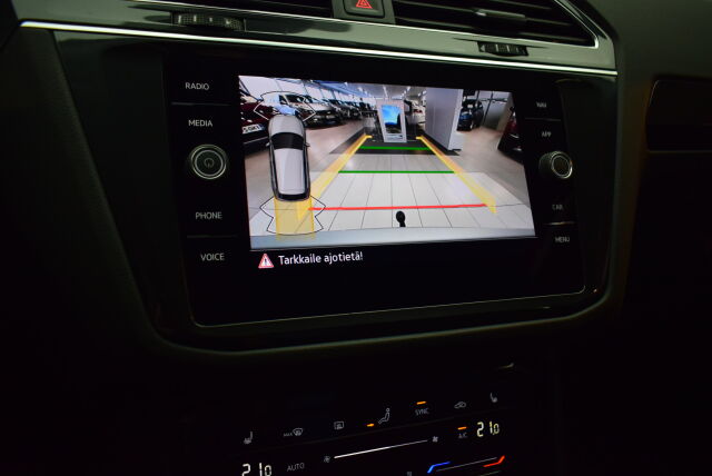 VOLKSWAGEN Tiguan 2022 Style 2,0 TDI SCR 110 kW 4MOTION DSG-automaatti