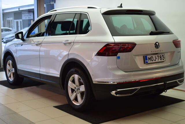 VOLKSWAGEN Tiguan 2022 Style 2,0 TDI SCR 110 kW 4MOTION DSG-automaatti