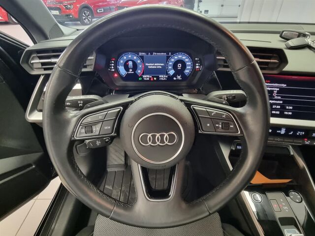 AUDI A3 2022 Sportback Business 30 TFSI 81kW MHEV S tronic * Vetokoukku, Polttoainekäyttöinen lisälämmitin, Urhei