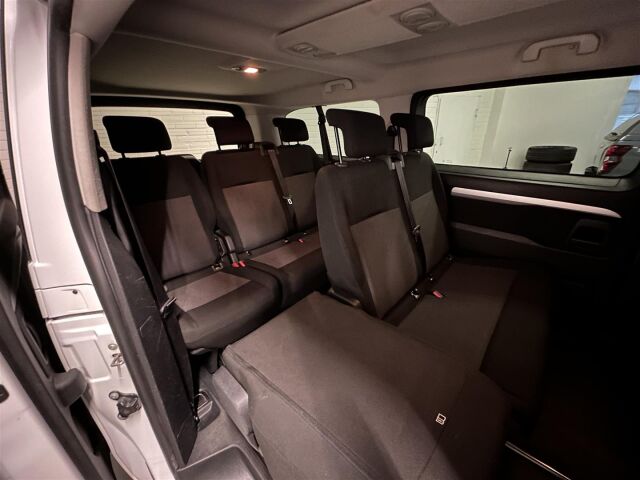 Citroen Spacetourer 2022 BlueHDi 145 Shuttle XL EAT8 Automaatti, 1-omisteinen, alv.väh.kelpoinen! Siisti yksilö!