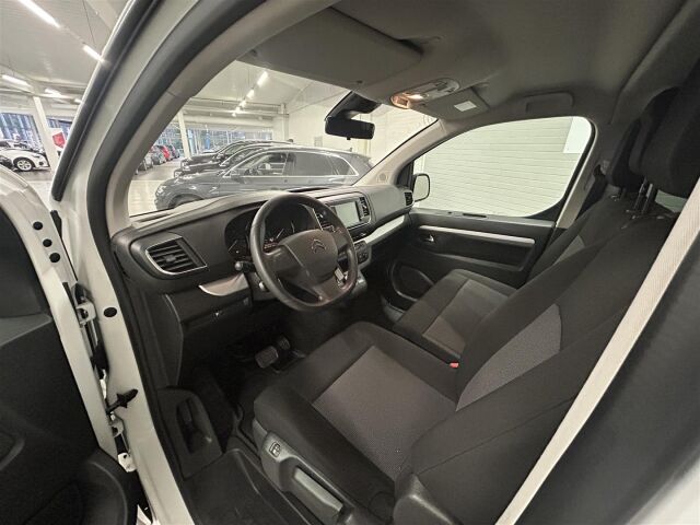 Citroen Spacetourer 2022 BlueHDi 145 Shuttle XL EAT8 Automaatti, 1-omisteinen, alv.väh.kelpoinen! Siisti yksilö!