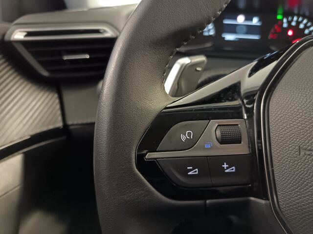 PEUGEOT 2008 2022 Active Pack PureTech 130 EAT8-aut. **AAETTÄ ON MAKIA CITYMAASTURI**