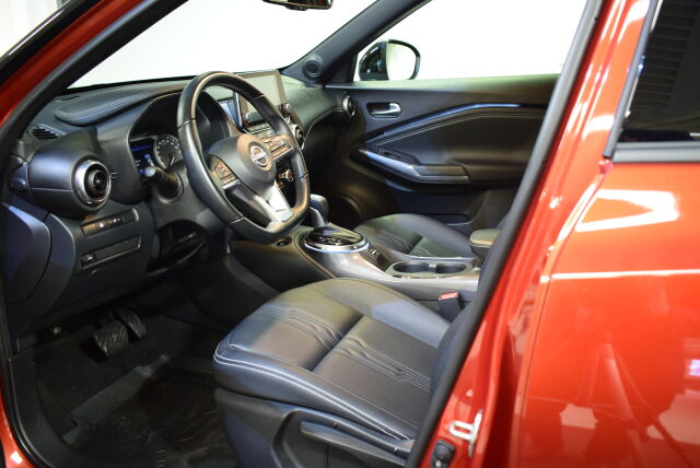 NISSAN Juke 2023 DIG-T 143HP 4AMT Tekna 19" + Navi HEV