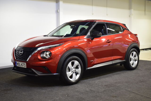 NISSAN Juke 2023 DIG-T 143HP 4AMT Tekna 19" + Navi HEV