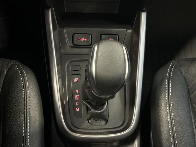 SUZUKI Vitara 2023 1,5 HYBRID 4WD GLX+SR 6AGS-aut / Adapt.vakkari / Navi / Kamera / 2 x renkaat / Koukku / Lämpöpaketti