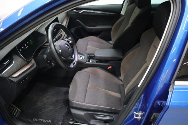 SKODA Octavia 2022 Combi 2.0 TSI 190 4x4 Scout DSG Autom.