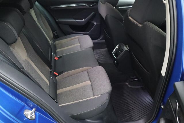 SKODA Octavia 2022 Combi 2.0 TSI 190 4x4 Scout DSG Autom.