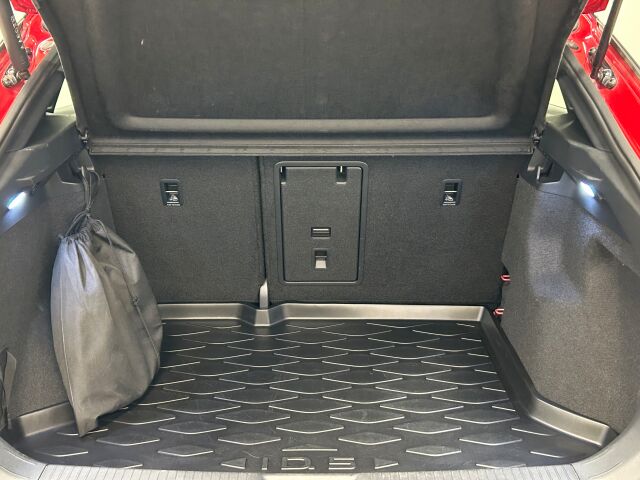 VOLKSWAGEN ID.5 2022 Pro FastLane 128 kW, akku 77 kWh