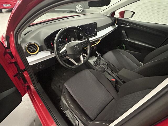 Seat Ibiza 2023 1,0 EcoTSI 95 Style, 1-omisteinen, alv.väh.kelpoinen, adaptiivi vakkari, tehdas takuu voimassa!