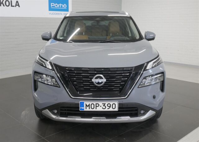 NISSAN X-Trail 2023 e-4orce Tekna 5ST Design pack BOSE