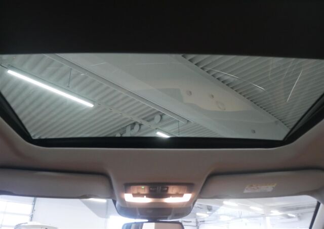 NISSAN X-Trail 2023 e-4orce Tekna 5ST Design pack BOSE