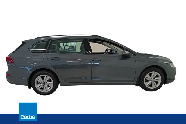 VOLKSWAGEN Golf 2022 Variant Comfort 1,5 TSI 96 kW