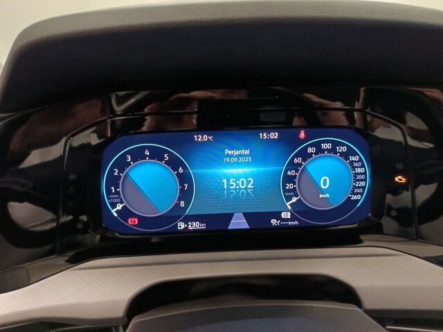 VOLKSWAGEN Golf 2022 Variant Comfort 1,5 TSI 96 kW