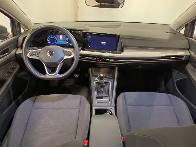 VOLKSWAGEN Golf 2022 Variant Comfort 1,5 TSI 96 kW