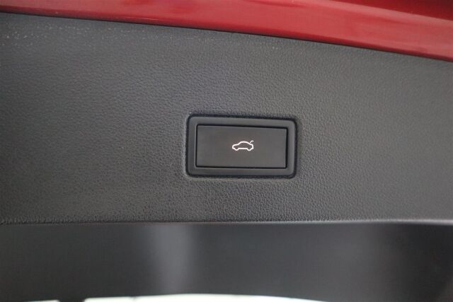 VOLKSWAGEN T-Roc 2023 Style Business 1,5 TSI EVO 110 kW DSG-automaatti