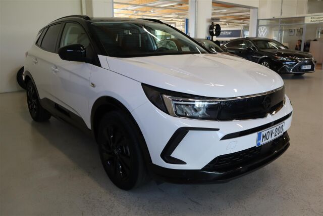 OPEL Grandland 2023 GS Line 300 PHEV AWD A8
