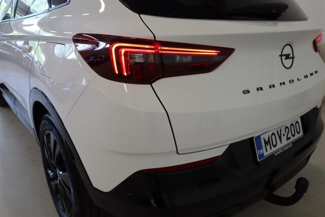 OPEL Grandland 2023 GS Line 300 PHEV AWD A8
