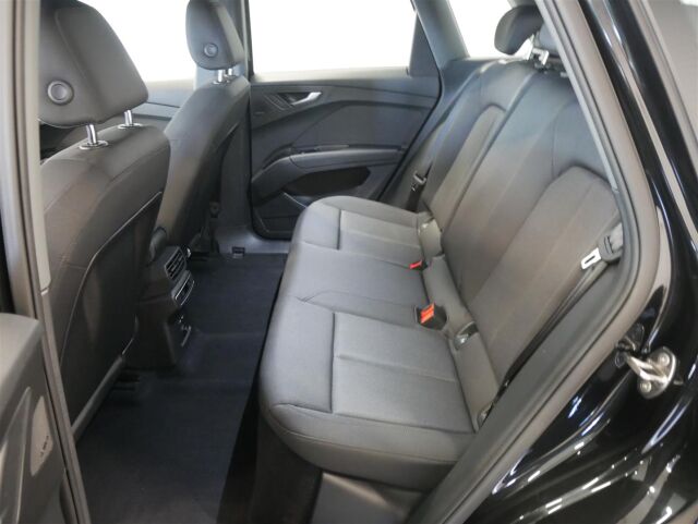 Audi Q4 e-tron 2023 Edition 40 e-tron