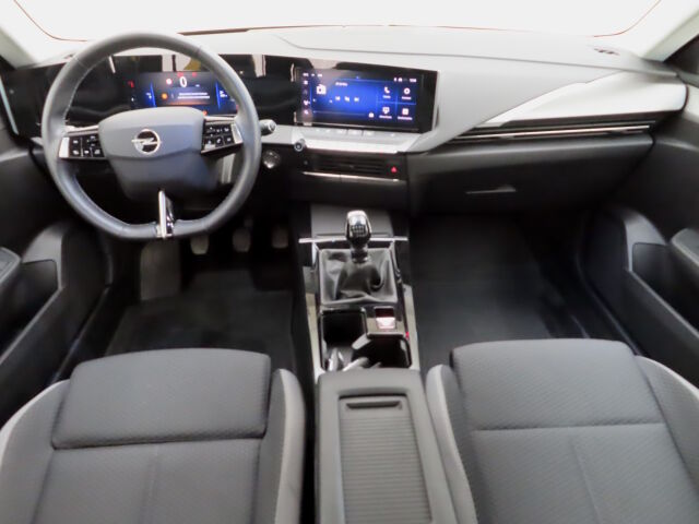 Opel Astra 2023 5-ov Innovation 110 Turbo