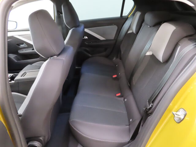 Opel Astra 2023 5-ov Innovation 110 Turbo