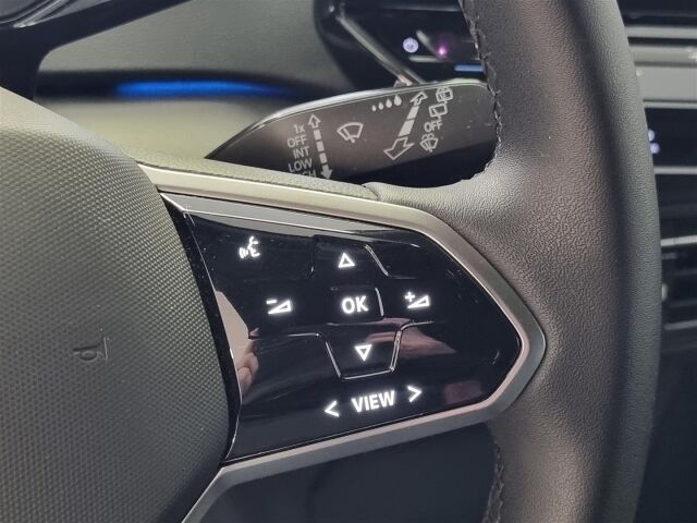 VOLKSWAGEN ID.3 2024 Pro  Business Plus 150 kW, akku 58 kWh Limited / ACC / Navi / P-Kamera