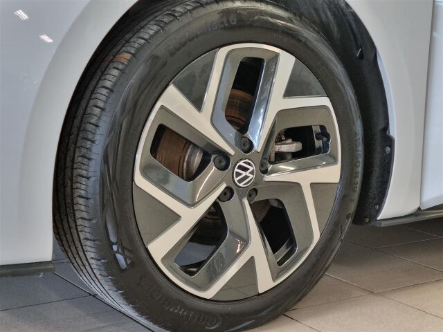 VOLKSWAGEN ID.3 2024 Pro  Business Plus 150 kW, akku 58 kWh Limited / ACC / Navi / P-Kamera