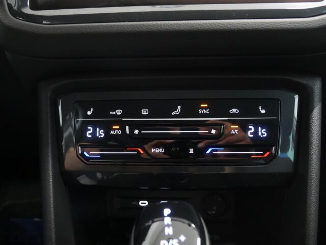 VOLKSWAGEN Tiguan 2023 Style Business Limited 1,5 TSI 110 kW DSG-automaatti