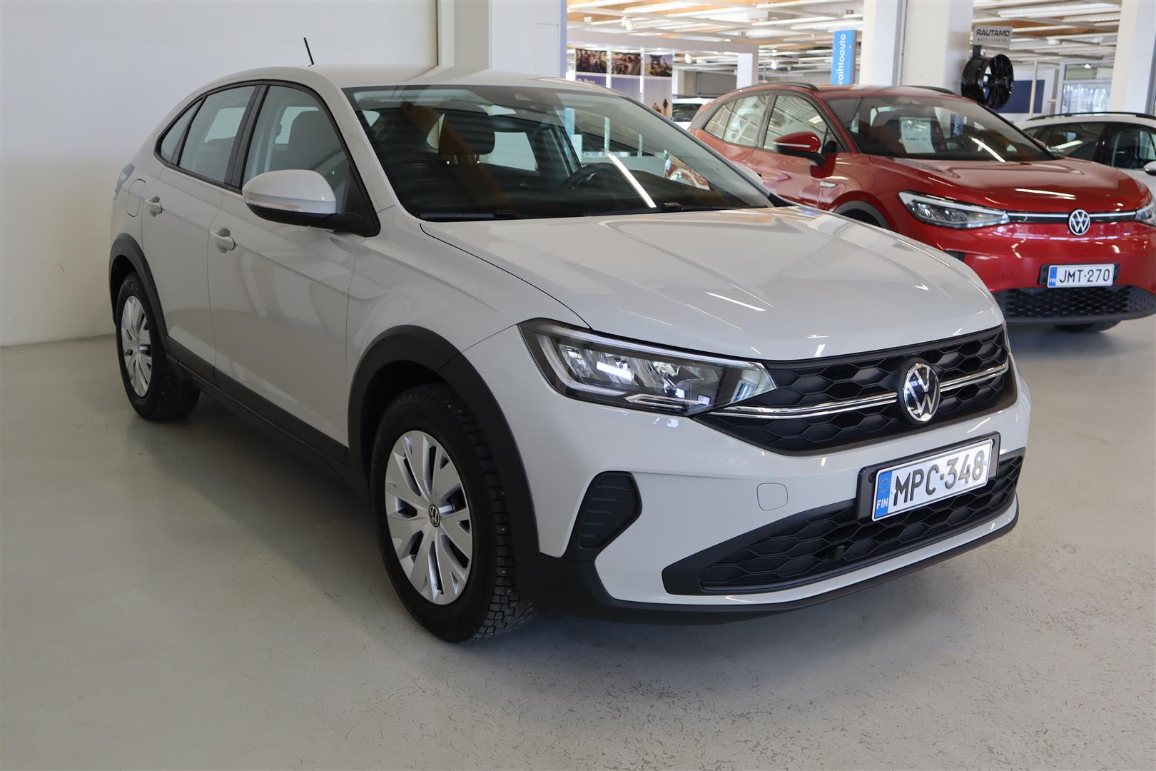 Volkswagen Taigo Comfort 1,0 TSI 70 kW 2023, kuva 2/26