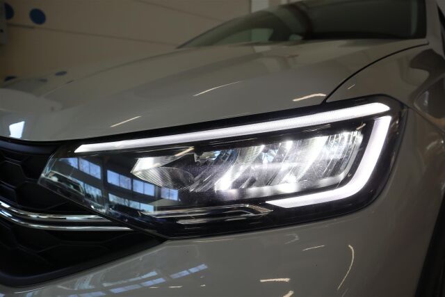 VOLKSWAGEN Taigo 2023 Comfort 1,0 TSI 70 kW