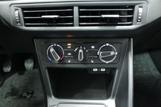 VOLKSWAGEN Taigo 2023 Comfort 1,0 TSI 70 kW