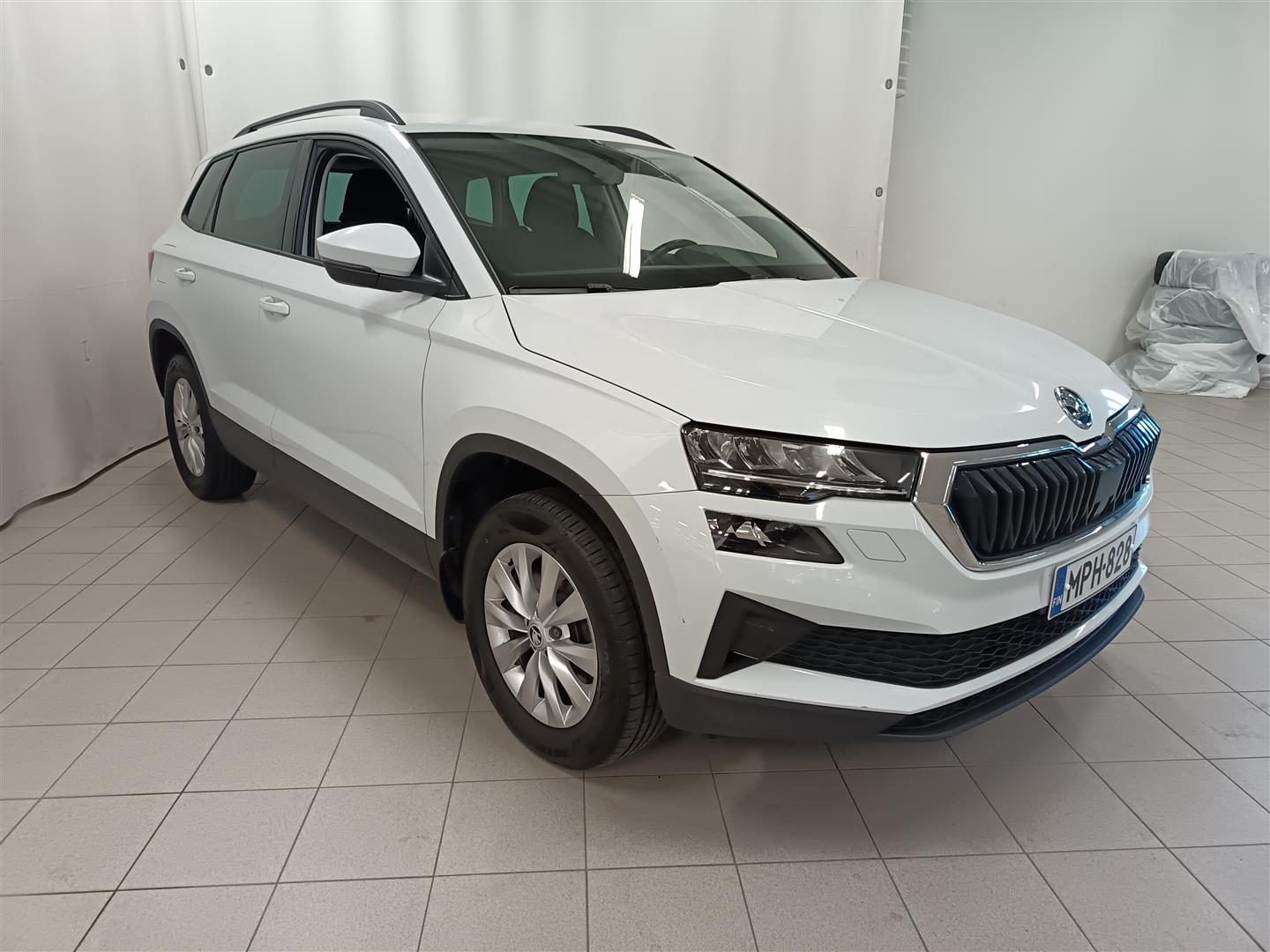 Skoda Karoq 1.5 TSI Ambition DSG Autom. 2023, bild 3/27