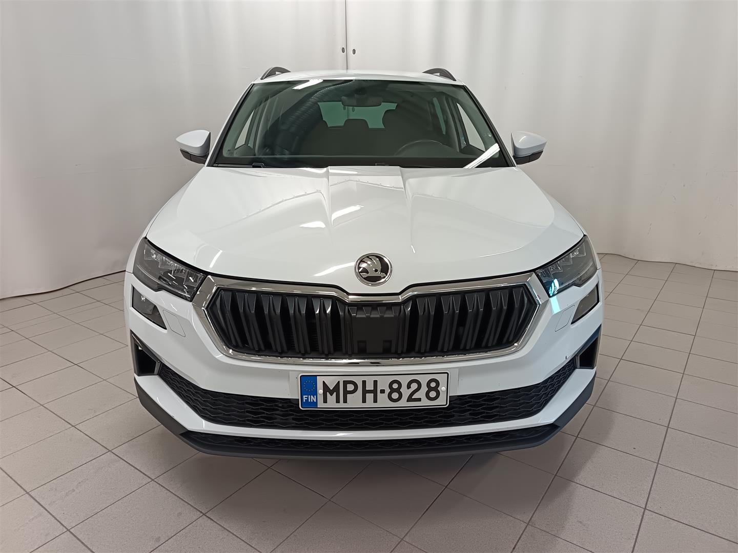 Skoda Karoq 1.5 TSI Ambition DSG Autom. 2023, bild 2/27