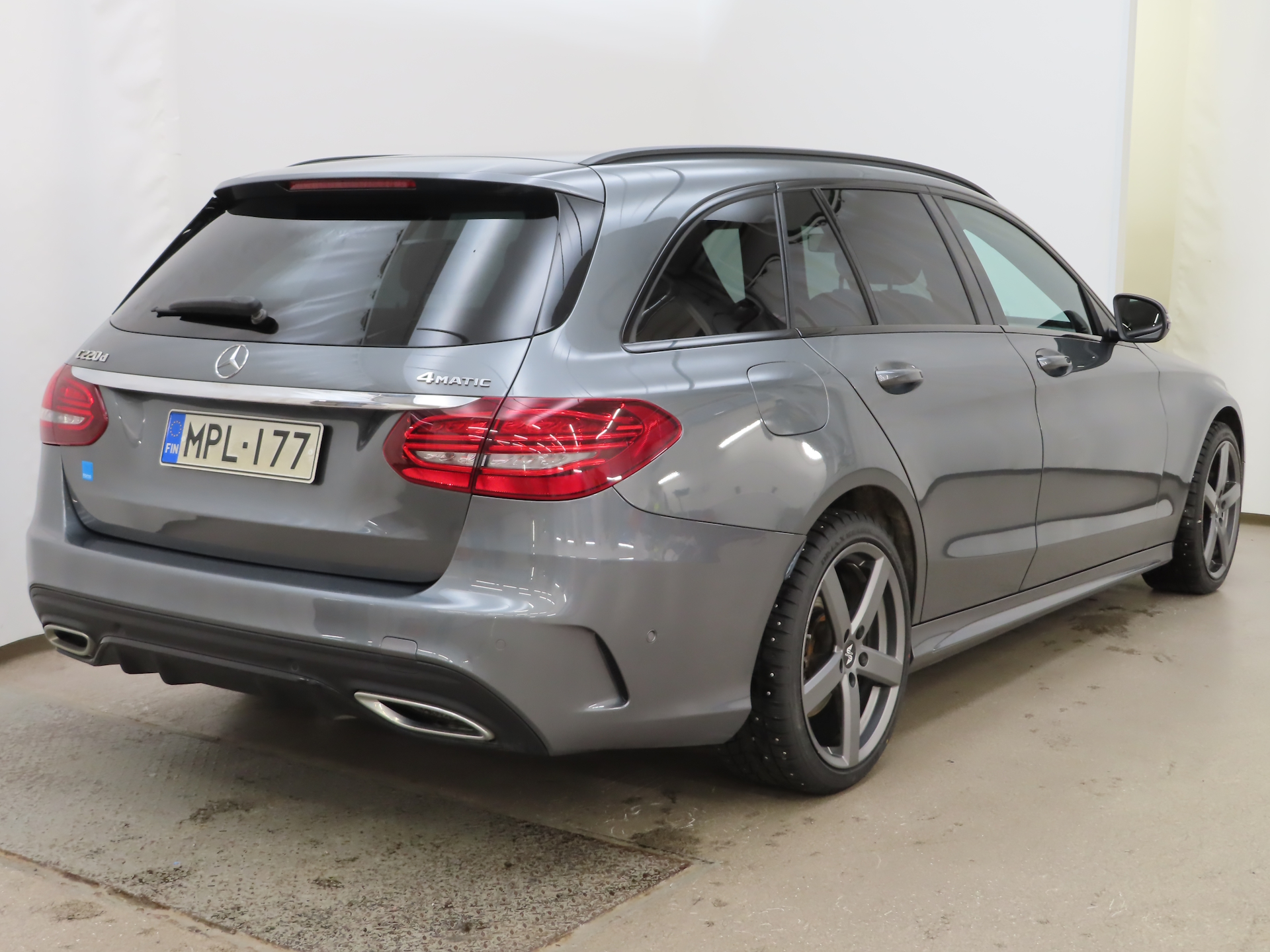 Mercedes-Benz C 220 d 4Matic T A AMG 2019, kuva 4/12