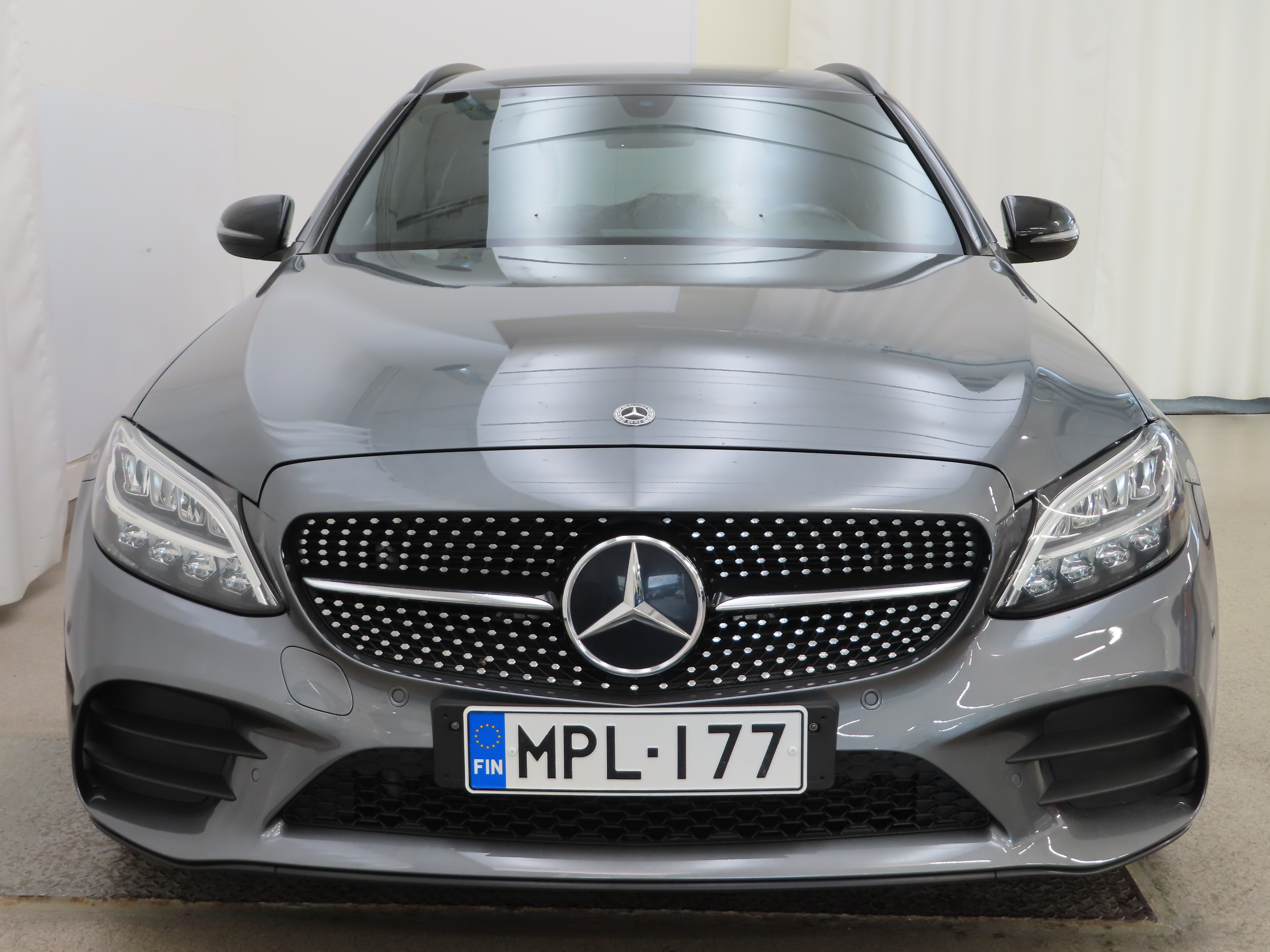 Mercedes-Benz C 220 d 4Matic T A AMG 2019, photo 2/4